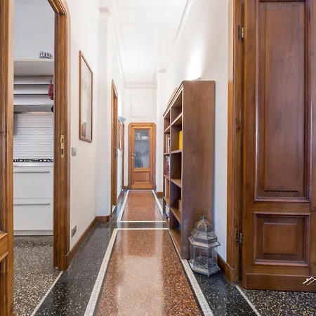 Appartement Jacuzzi| Terrace| 2br| Art Gallery| By Tilo Lux *