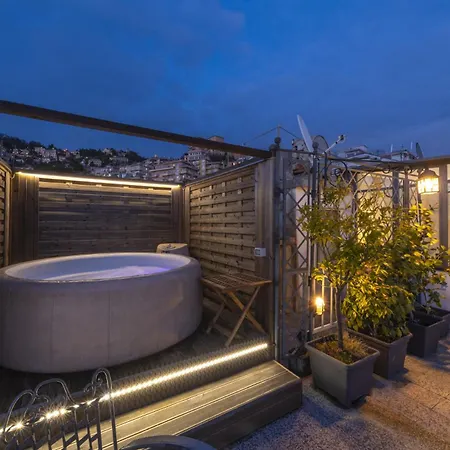 Jacuzzi| Terrace| 2br| Art Gallery| By Tilo Lux Appartement