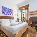 Jacuzzi| Terrace| 2br| Art Gallery| By Tilo Lux 아파트 *