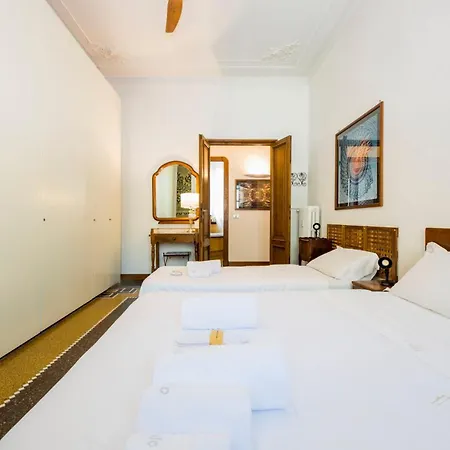 Jacuzzi| Terrace| 2br| Art Gallery| By Tilo Lux
