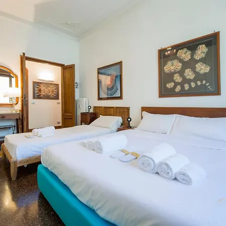 Jacuzzi| Terrace| 2br| Art Gallery| By Tilo Lux Apartamento